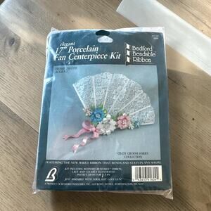 Vintage Bedford Bendable Ribbon 17” Porcelain Fan Centerpiece Kit New Sealed